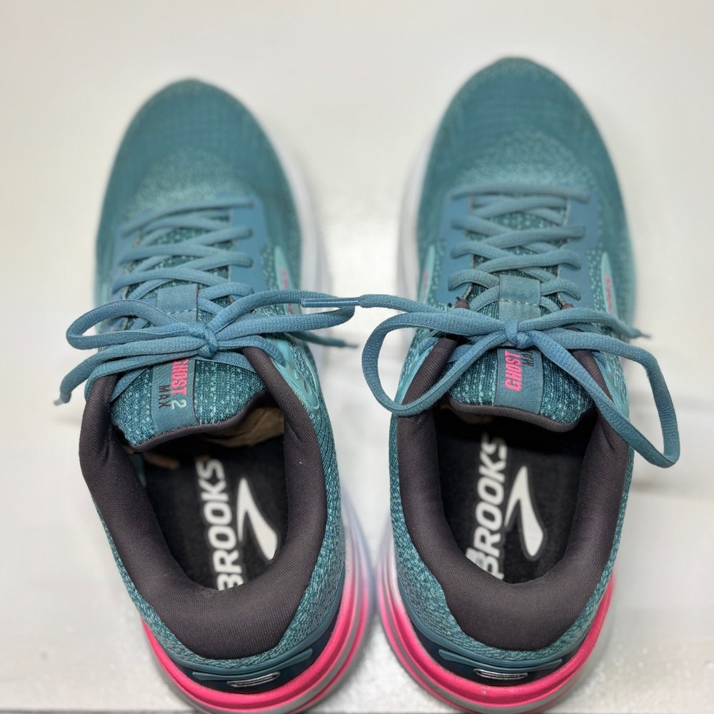 Brooks Ghost Max 2 Women's Athletic Shoes - Teal and Pink size 9.5 - Picture 8 of 10